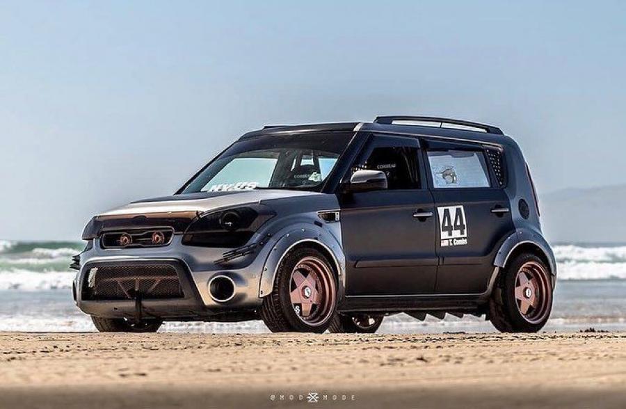  Kia Soul by Clinched 2019 года  (фото 1 из 5)